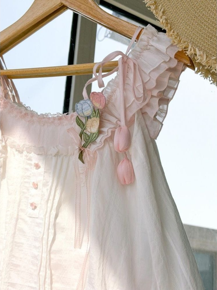 Sweet Kawaii Ruffle Trim Tulip - Cami Top Lace ulasan dan harga